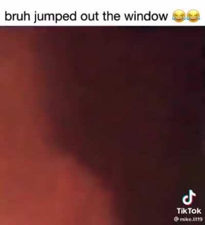 My cousin tried to prank my high ass uncle🤦🏾‍♂️