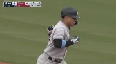 [Highlight] [Highlight] Gleyber Torres gets one over the green monster for a two run home run