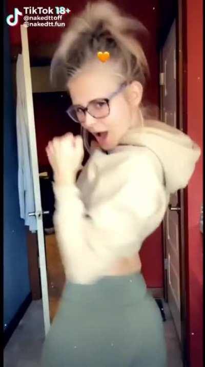 Весёлая малая