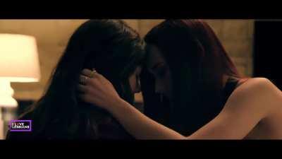 Georgina Amorós (25) & Aria Bedmar (28) - 