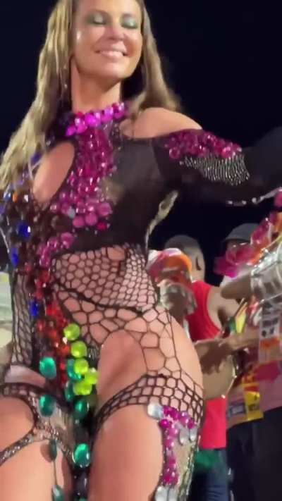 Paolla Oliveira | @paollaoliveirareal