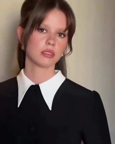 𝓖𝓸𝓭𝓭𝓮𝓼𝓼