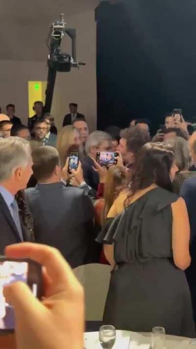 Rediturro promedio en un evento social