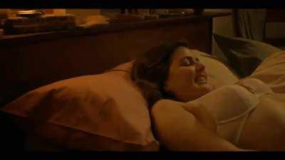 Janine Gutierrez & Lovi Poe (Sleep With Me 2022 - s01e04)