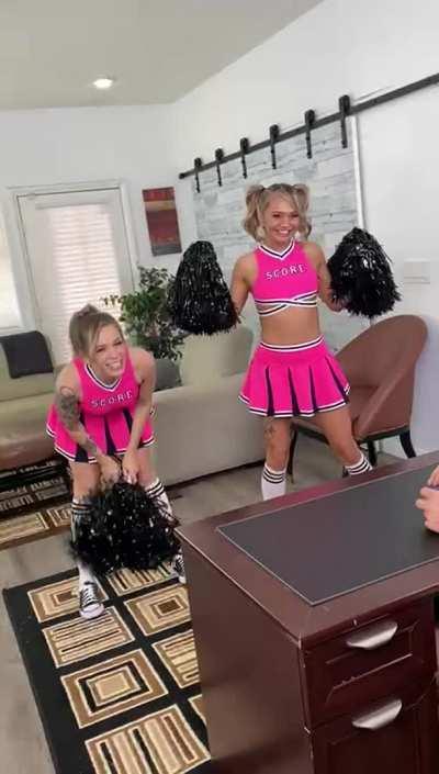 Are you ready to run? Are the eggs full? | Mia Kay & Rory KnoX by RealJamVR