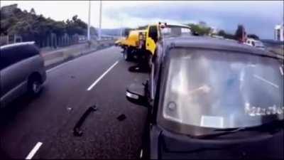 Small crash gone to huge crash in just a few minutes