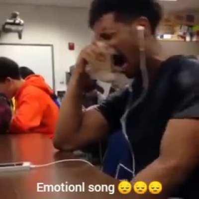 I cried 5 time 😢😢😢😭😭😭😔😔😂😢😭😔