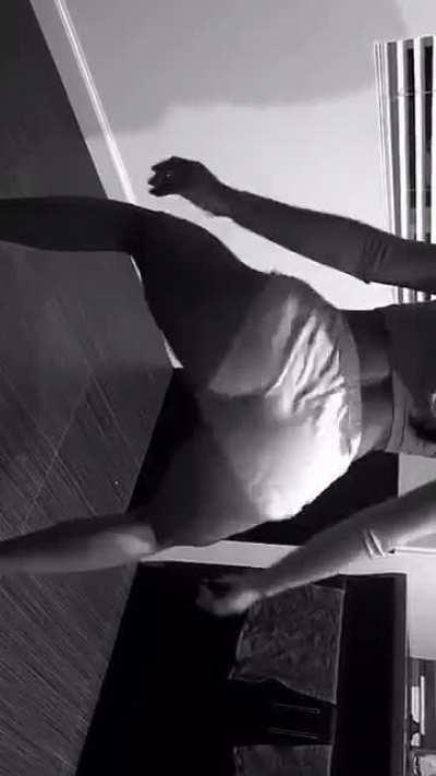 Old twerk video