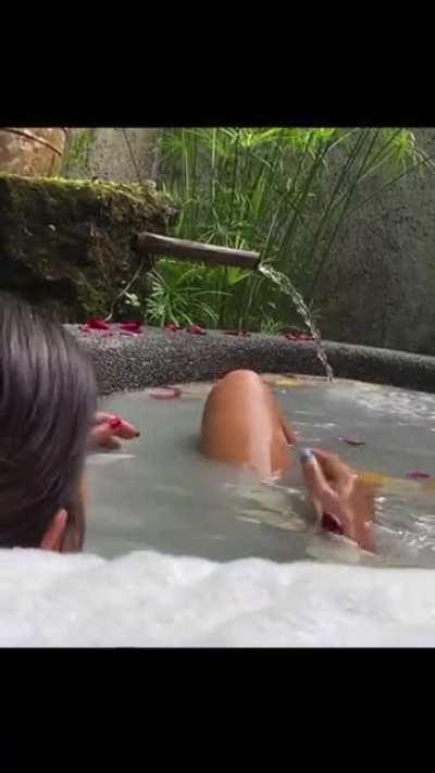 alice dixson , may nakita ako 👀