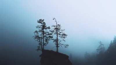 these pyramidic structures in south tyrol