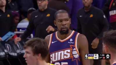 [Highlight] KD passes Olajuwon for 12th on the NBA's all-time scoring list! (with replay)