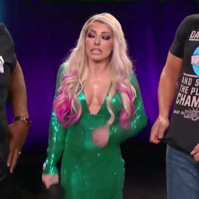 Amazing Chest | Wrestlemania 35