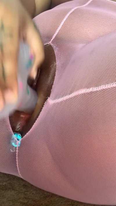 Real life gorilla grip 😭💦