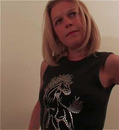 Sarah Dauber- Bikini Bloodbath Car Wash (2008)