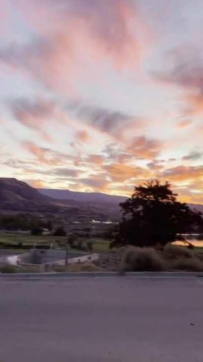 Love these sunsets 😱