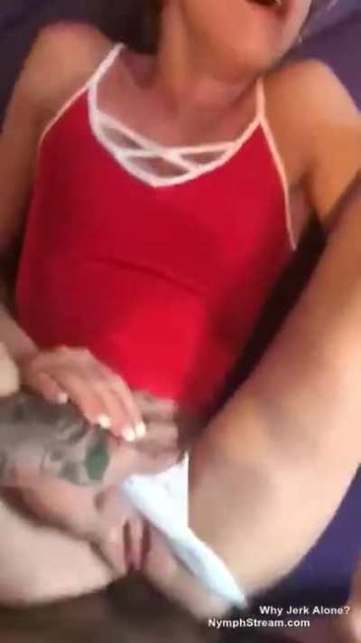 Amateur Shaking Orgasm and Unintentional Gape