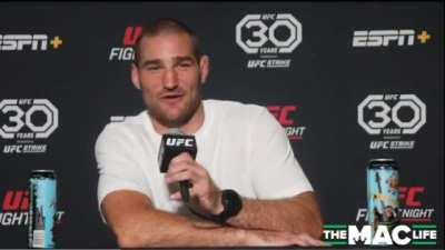 Sean Strickland dunks on Adesanya for calling himself 