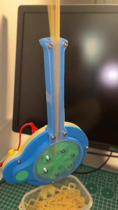 Spaghetti too long? No problem.