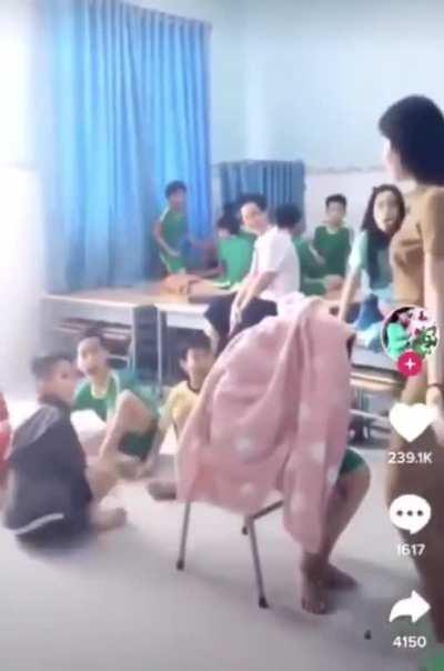 HMJB while I lose my head