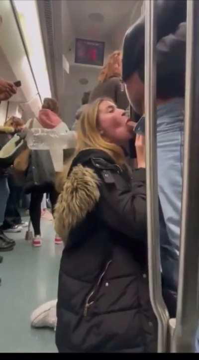 This horny girl couldn’t wait until we got home🔥