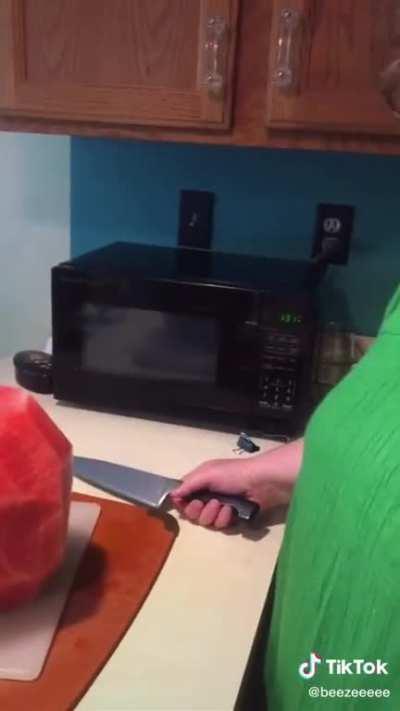 Interesting way to cut