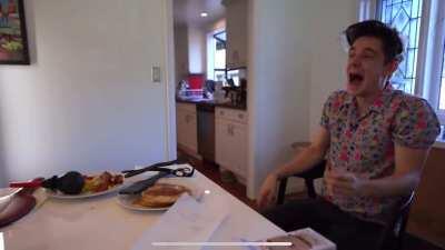 The moment where Eef just couldn’t stop laughing