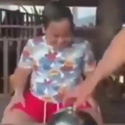 não tenho criatividade pra fazer título