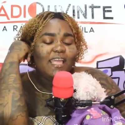 Quem não se emocionar não merece estar nesse sub. Kkk