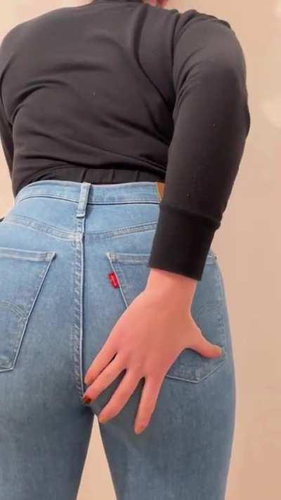 Come here and take it like a man 🤫