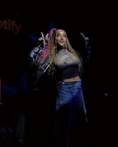 Epic Moments: Tinashe's Electrifying On-Stage Performance Lights Up Spotify Wrapped 2023