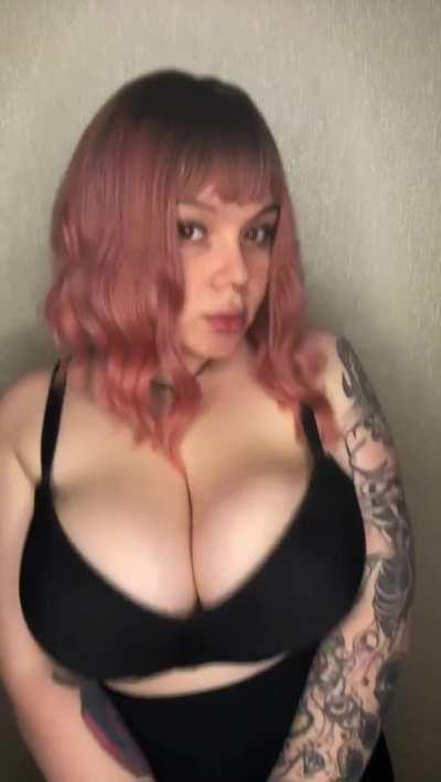 Curvy cutie available now💞 [sext] [gfe] [cam] [vid] [rate]💓