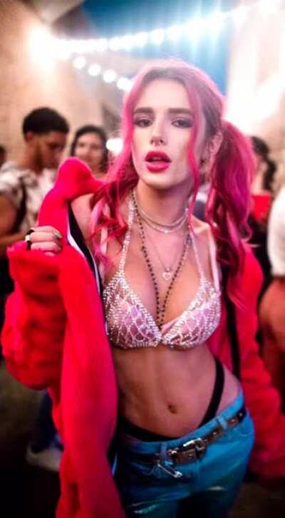 She cums in colors everywhere