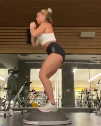 UFC fighter Hannah Goldy