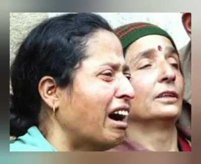 Aawaz mat Uthao bhaiyo