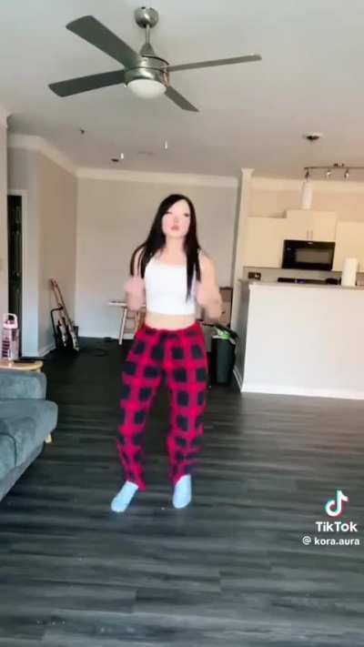 Need her entirely 😍