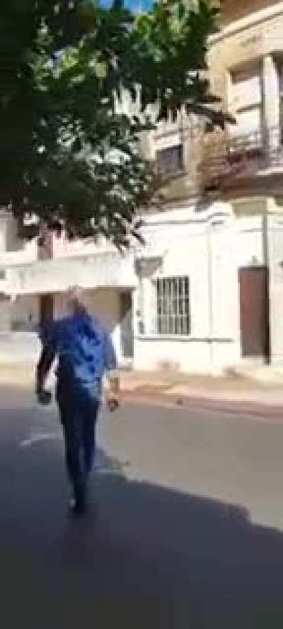 Protegido del poder: 