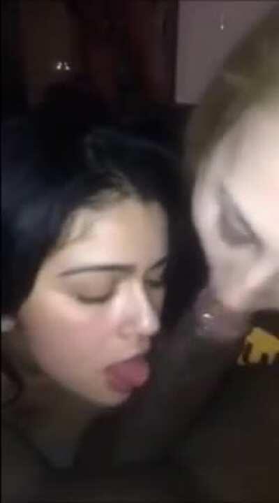2 girls on a big dick