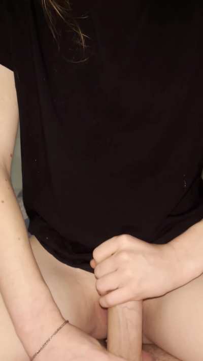 made his chen explode right in my hands