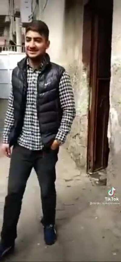 xQc's rp after he gets arrested once.