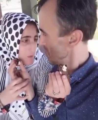 Ey aşk, sen ne kadar güzel bir şeysin