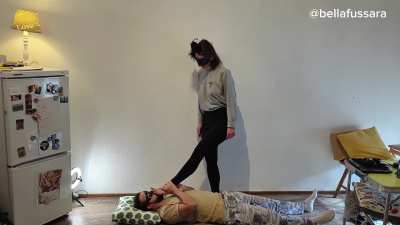 After workout stinky sticky feet, take a deep breath