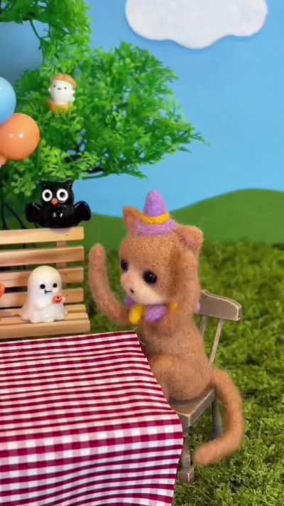 I made a Halloween stop-motion with my felted creatures! Would love some feedback.