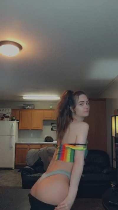 It’s fun over here ;) [F19]