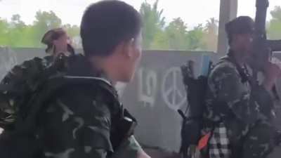 [Myanmar/Burma] KNLA and PDF rebels ambush junta convoy near a camp in Thaybawboe, Myawaddy Township, Karen State (near the Thai border; May 27)