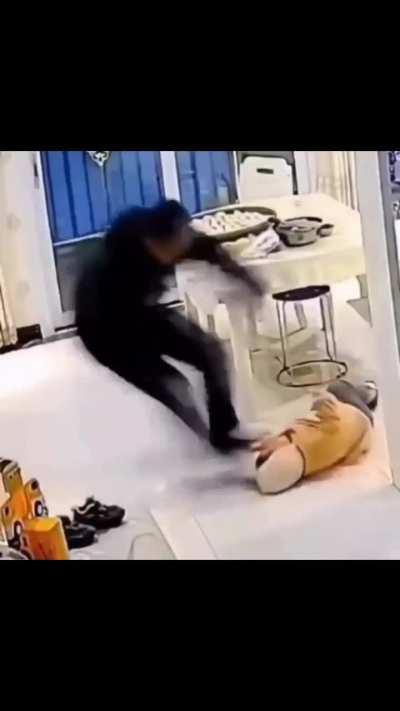 Father of the year😂