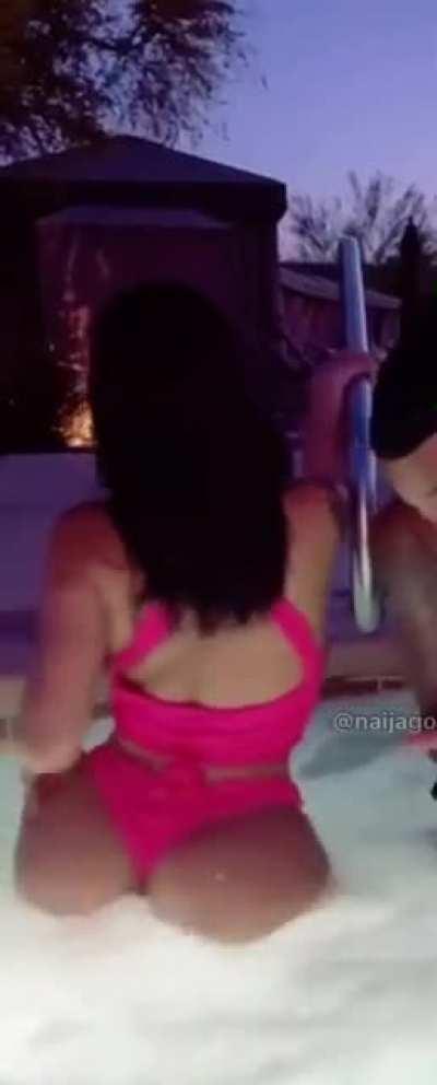 MILFQueenNaija - Video #3305