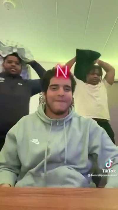 2 seconds to name an animal when you see the letter