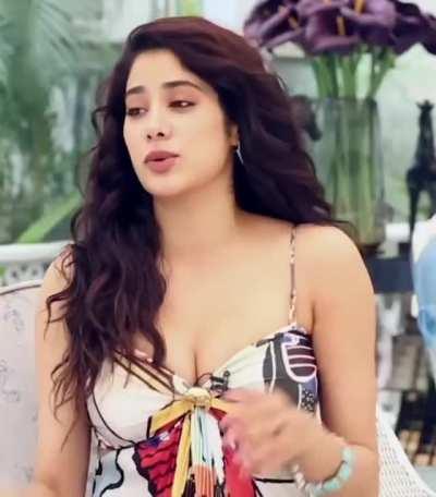 Janhvi Kapoor Interview Dress Pt2 GIF