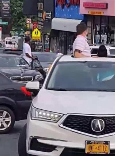 Today in the bronx in fordham nigga was wylin in traffic lmaoo fucked up his whole car trying to dip. Probably had some work in the car or a stick🤷‍♂️