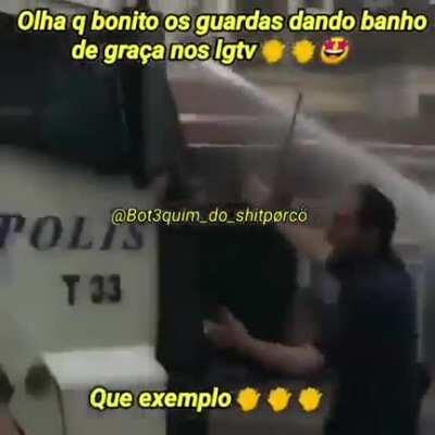 Trepa trepa trepa trepa